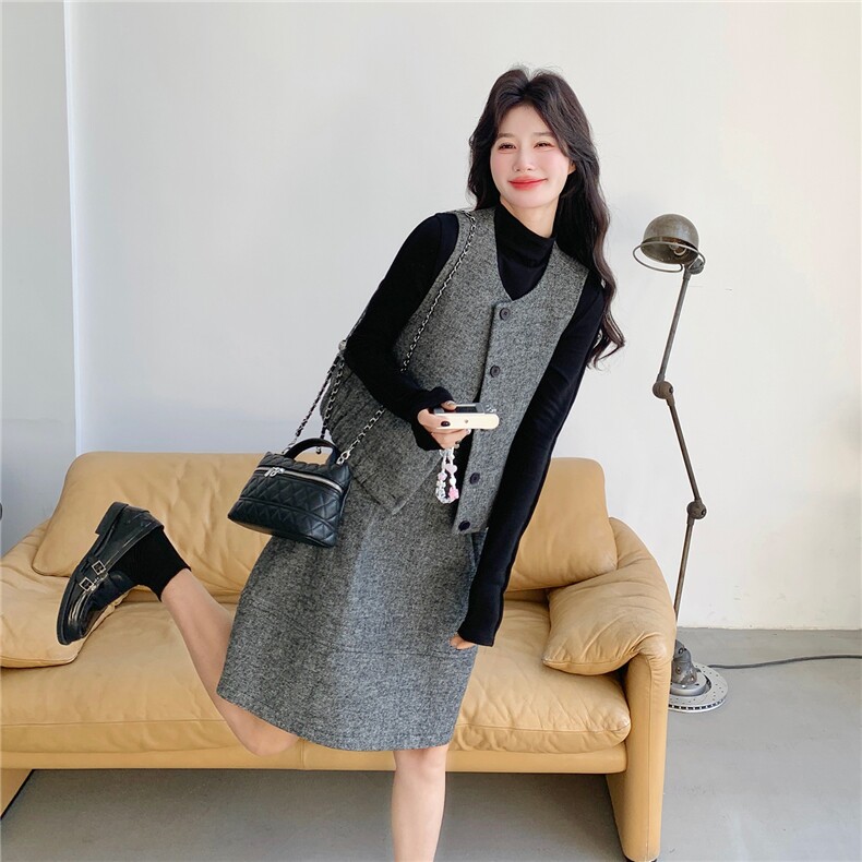 2026春装新款气质叠穿马甲T恤半身裙三件套女605-P205-K328,女装套装/套裙,2C126
