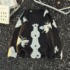 黑色