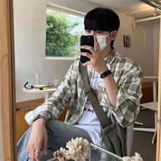 绿色