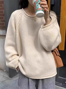 羊绒衫女秋冬新款圆领宽松毛衣百搭时尚针织打底衫图片