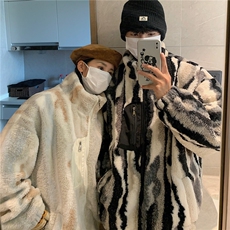 主推情侣装冬装新款加厚拼接宽松羊羔毛棉衣外套D229P118，男装棉衣，电商A335-1（原A458）