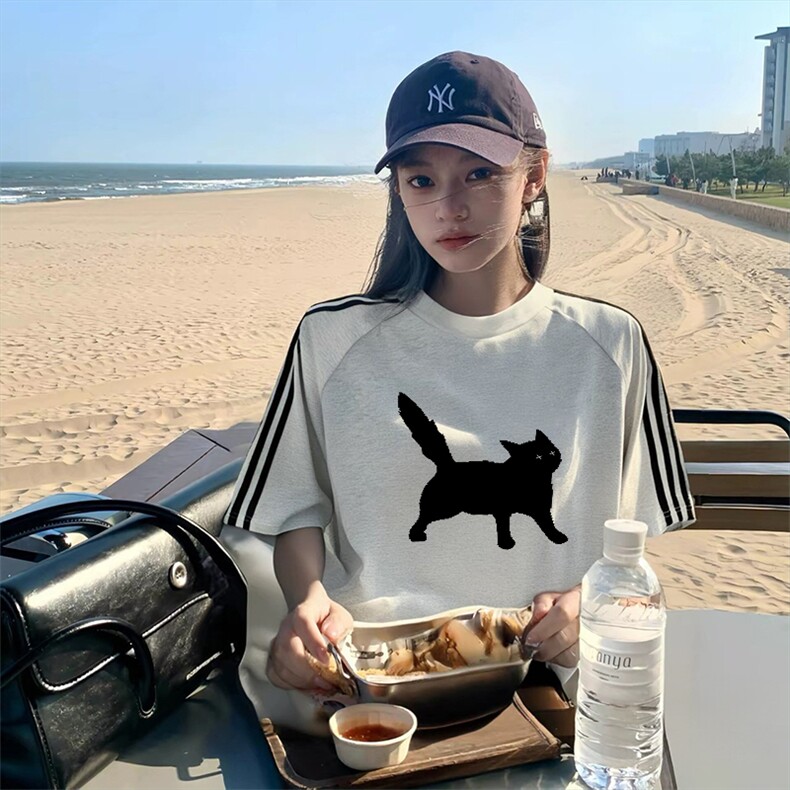 抖音得物品质二开240克宽松纯棉美式潮牌印花三条杠中性风短袖T恤,男装T恤,电商A486-1