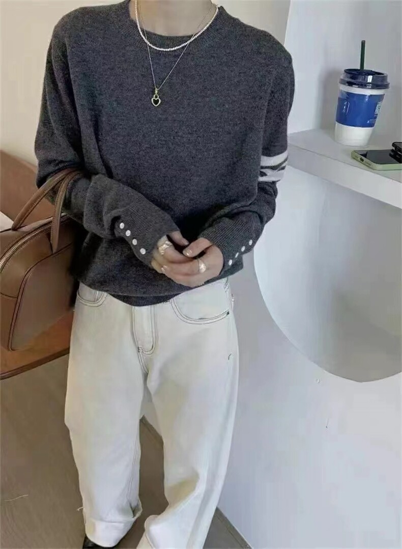 时尚百搭圆领羊毛衫宽松秋冬单品显瘦显气质,女装羊毛衫,恩泰羊绒