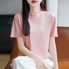 夏季新款简约半高领短袖女宽松百搭显瘦时尚休闲上衣，女装T恤，羊秋羊绒