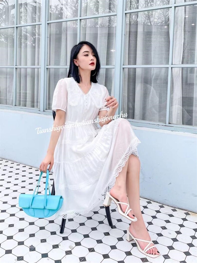 淑女气质显瘦刺绣领连衣裙，女装连衣裙，天使公主