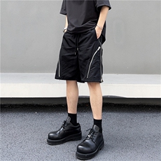 黑色