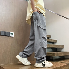 深灰色