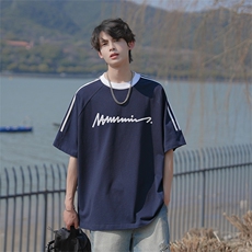藏青色