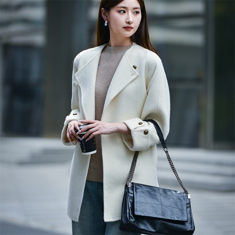 2024秋冬季新款羊毛呢外套女短款单排扣气质显高百搭，女装双面呢大衣，亿美羊绒