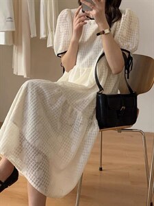 蕾丝花连衣裙,女装连衣裙,欧妮卡蒂蔓