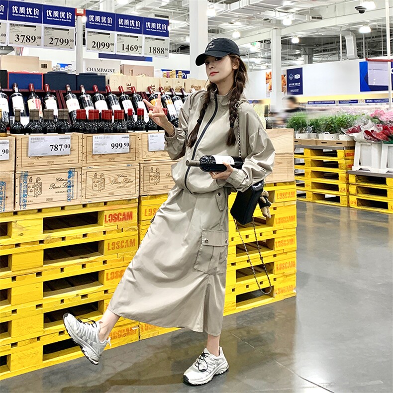 韩系慵懒风工装冲锋衣套装裙女春秋两件套学院风减龄盐系炸街小众，女装套装/套裙，纯色衣恋