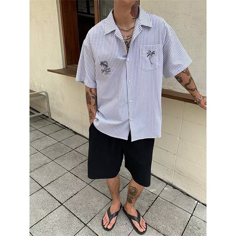 椰树刺绣短袖衬衫男款夏季日系度假风条纹衬衣复古五分袖翻领衬衣图片