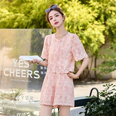 2025夏季新款时尚蕾丝花边拼接套装短裤女，女装套装/套裙，沁沁公主