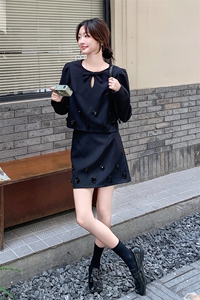 高级感小香风套装女2025秋新款小个子欧货漂亮时尚减龄短裙两件套图片