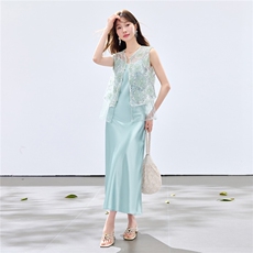 夏季新款现货！2026小清新重工盘花珍珠亮片马甲+珍珠缎面长裙女，女装套装/套裙，宝儿家
