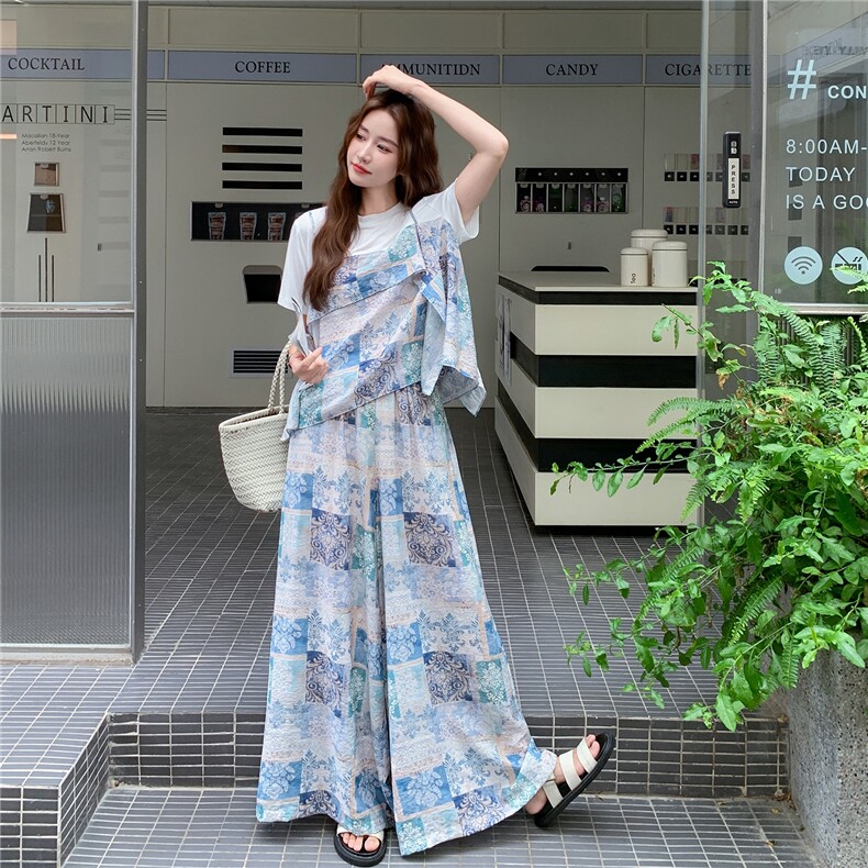 设计感印花拼接短袖t恤套装女夏新款轻薄休闲显瘦阔腿裤两件套图片