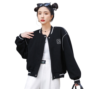 2025年春秋季新款简洁大方时尚设计感拼接网红小香风百搭外套女图片