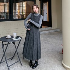 【】灰色毛呢波点背心裙打底衫套装#8615-P155-K228，女装套装/套裙，2C111
