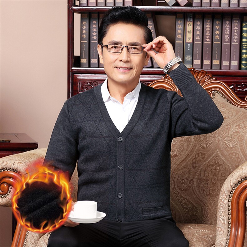 春秋季爸爸针织开衫男V领中老年人毛衫外套男士加厚保暖爷爷毛衣图片