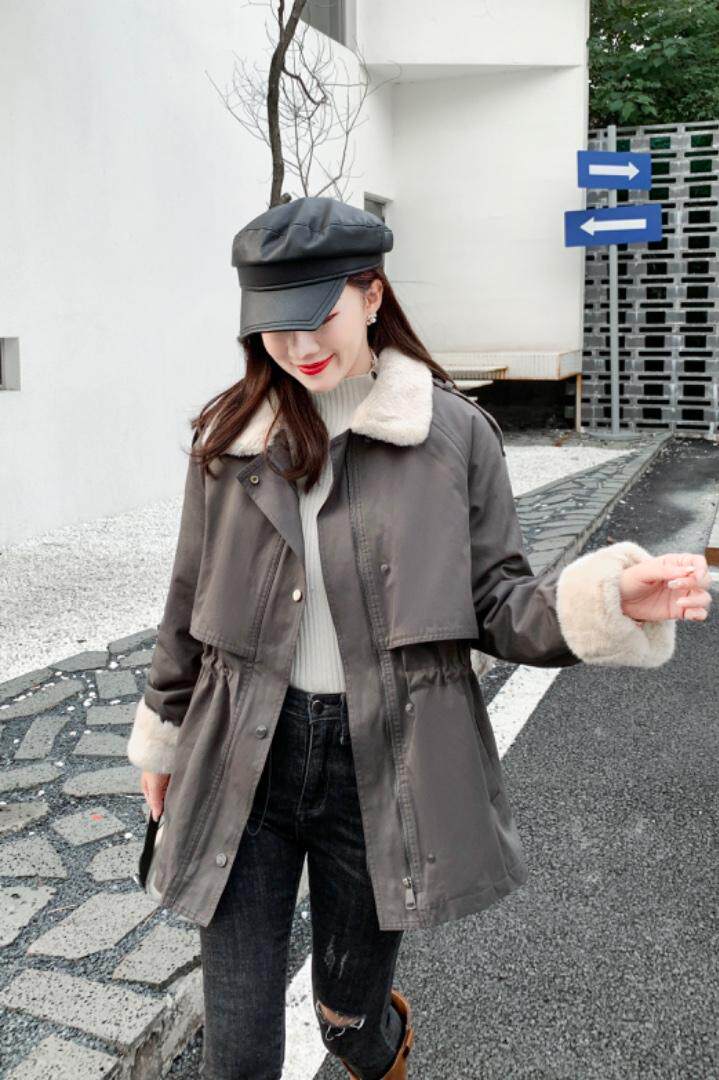 冬季新款背扣韩版修身显瘦，女装，田间晨露