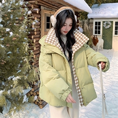 现货绿色羽绒服女90白鸭绒2025冬新303-Y6869绿-P320-K468，女装羽绒服，宁宁家