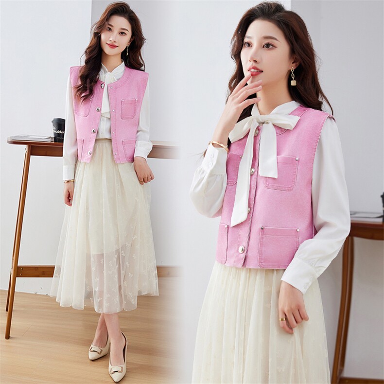 设计感圆领皮衣小马甲女短款2024春季新款精致潮流pu坎肩外穿马夹，女装皮衣，潮流依族