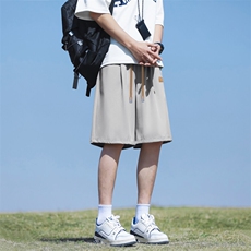 浅灰色