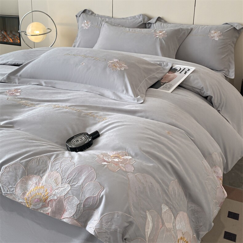 新款舒适亲肤刺绣四件套-娜系列,女装床品套件,一起卖家纺