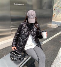 香丽迪冬装新款羽绒服，女装羽绒服，香丽迪1