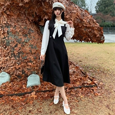 现货2024年春季女新网红时尚甜美收腰显瘦假两件拼色连衣裙，女装连衣裙，煊芮熙