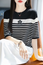 其他2025年夏季短袖夏季，女装T恤，暖圣羊羊绒