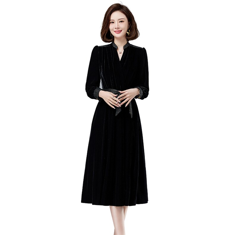 现货女装春新款减龄小黑裙金丝绒轻奢御姐赫本风内搭打底连衣裙,女装连衣裙,琦鑫阁（原依鑫阁）