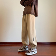 卡其色