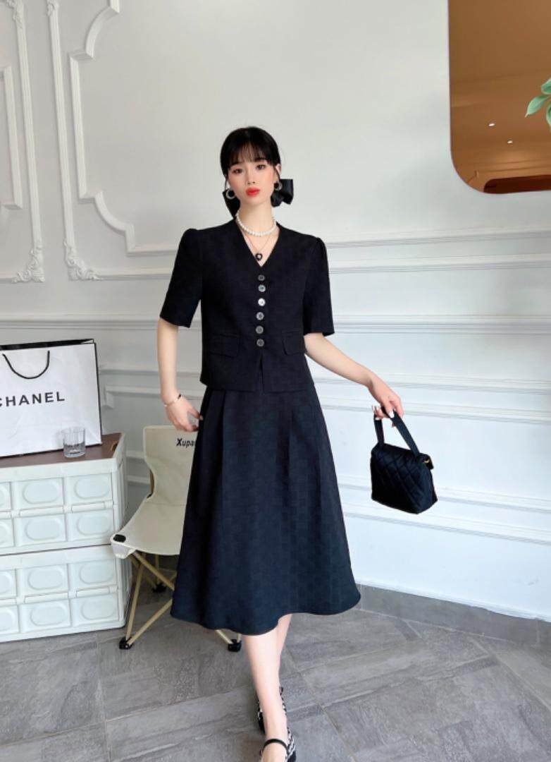 时尚套装，女装套装/套裙，英利伊人