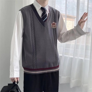 毛衣男韩版潮流V领马甲毛衣M60P42图片