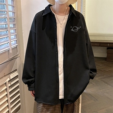 黑色