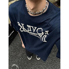 藏青色