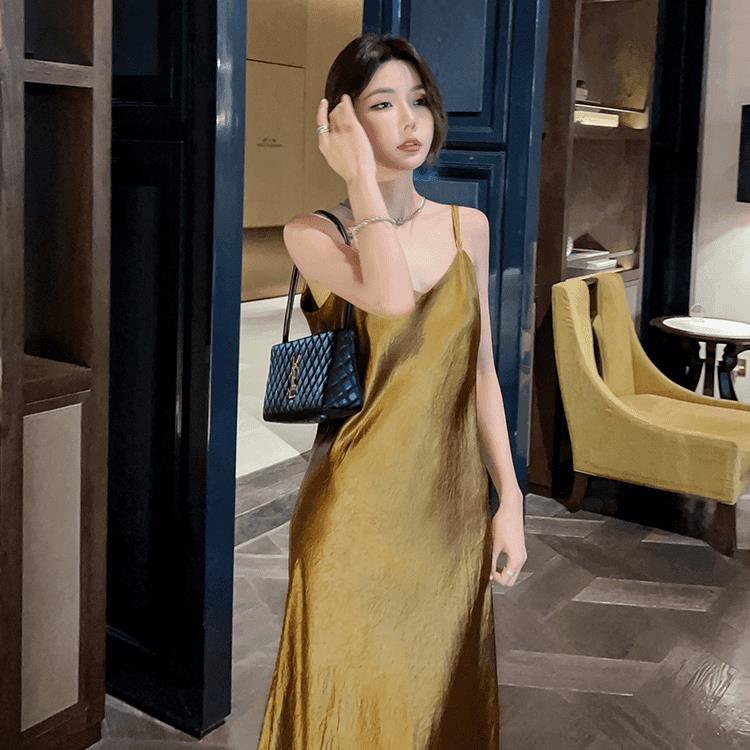 气质优雅缎面流光鱼尾裙修身显瘦连衣裙夏季时尚法式女神吊带裙子,女装连衣裙,思沃羊绒