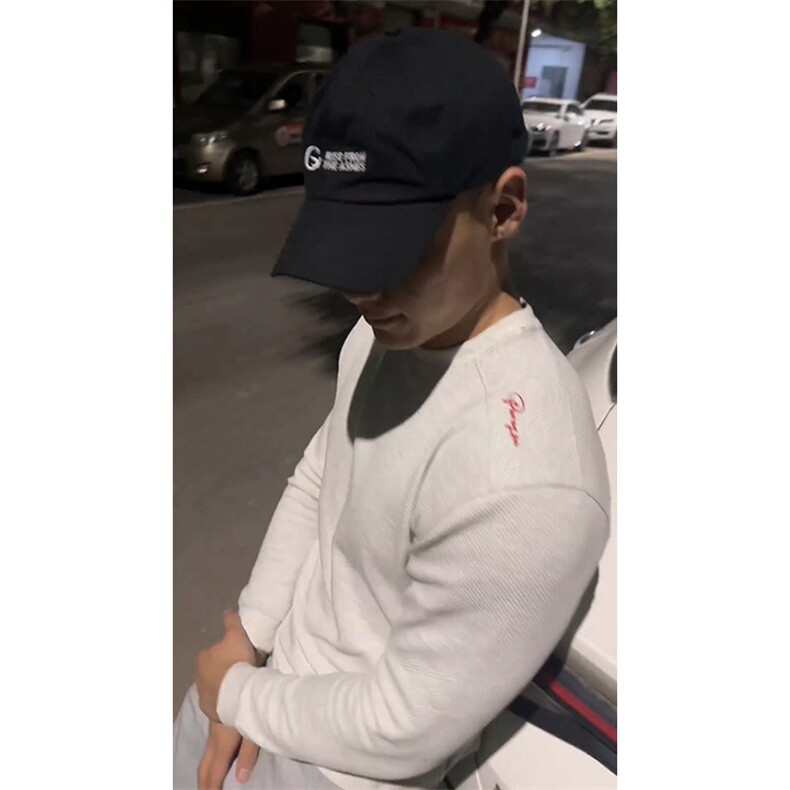 26春装硬挺boxy 男女美式高街蜂窝华夫格刺绣圆领长袖卫衣打底衫图片