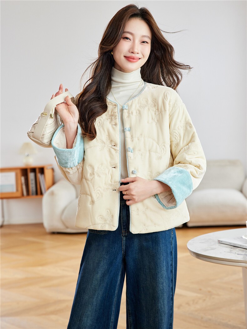 在仓~2025年冬季刺绣丝绒夹棉内里圆领加厚长袖常规棉服外套,女装棉衣/棉服,新依时派