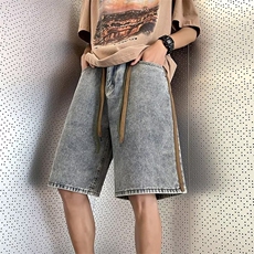 蓝色