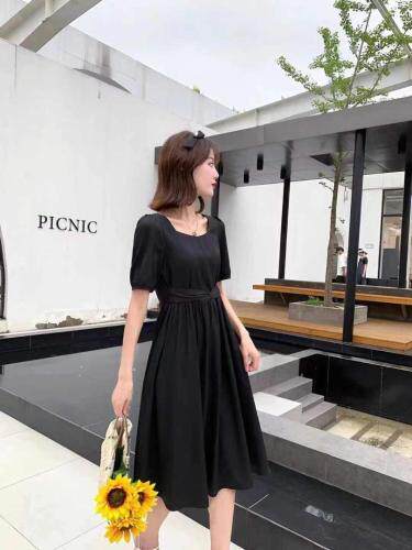 2021年夏季新品韩版连衣裙，女装连衣裙，圣伊敏