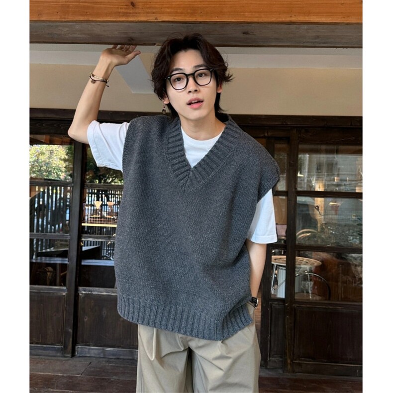 1501-3 MJ07-P58 宽松落肩灰色马海毛马甲无袖背心图片