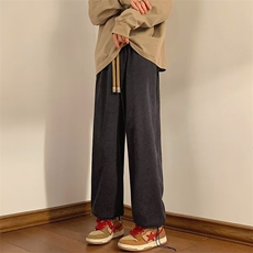 深灰色
