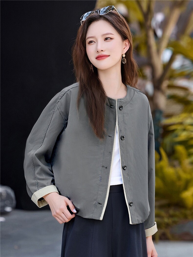 简约百搭超好看圆领短款外套女2025秋季新款宽松显瘦休闲夹克上衣,女装短外套,鑫鑫美