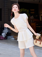 韩系夏日时髦穿搭女2025夏新款独特气质花苞短袖上衣短裤两件套，女装套装/套裙，韩美纤衣