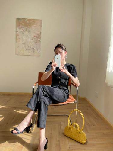 【新款上新】黑色牛仔两件套，女装，LION&CAT(2F)