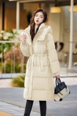 现货新款新GUO标90白鸭绒连帽加厚过膝保暖羽绒服，女装羽绒服，丝露怡语