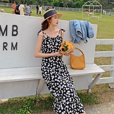 2021夏装新款火小雏菊长款吊带鱼尾连衣裙012-Q571，，女装连衣裙，金十上