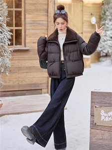 2025冬季新款大毛领短款羽绒服外套女图片